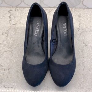 Me Too navy blue suede pump with 3” heel